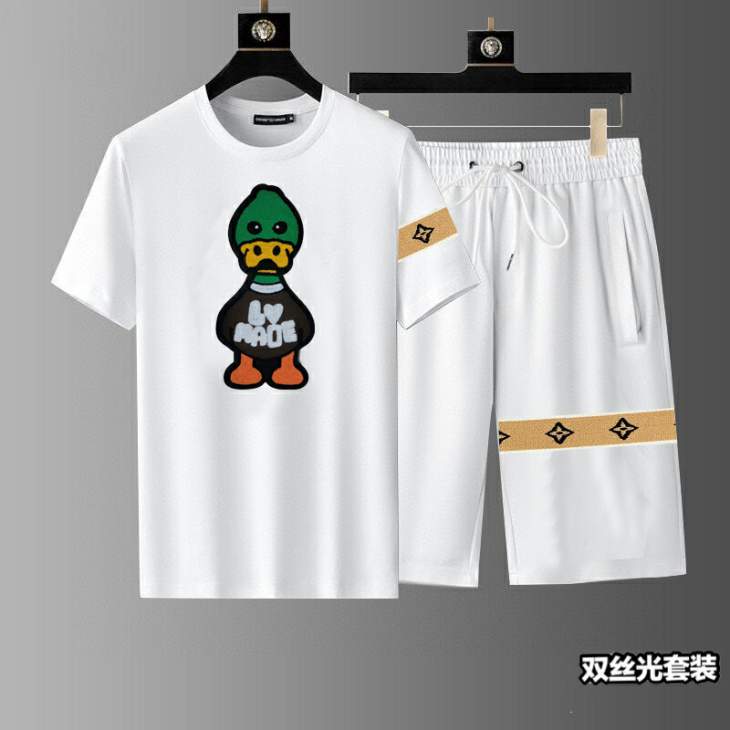 Picture of LV Shirt Pant Suits _SKULVM-3XL12yr0222805